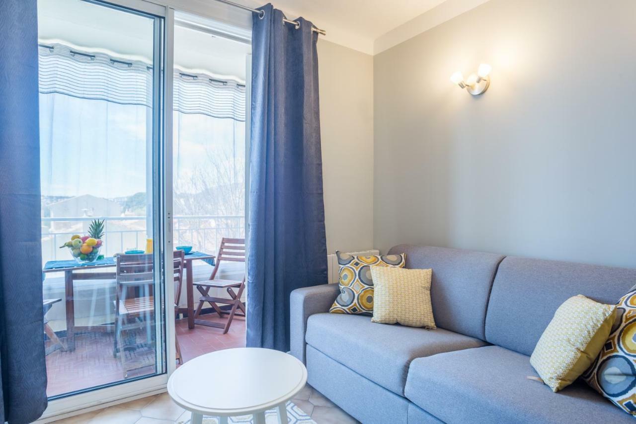 Appartamento T2 avec loggia fleurie et ensoleillée Tolone Esterno foto